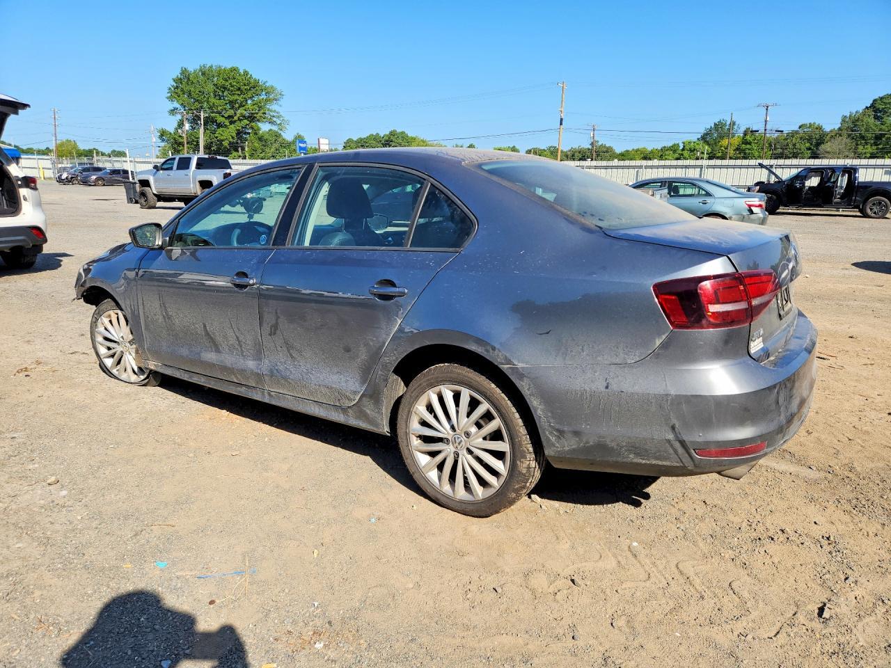 2016 Volkswagen Jetta S - Image 2