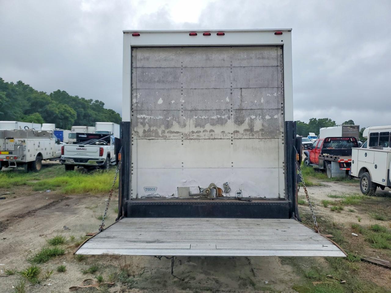 2014 Chevrolet Express Box Truck - Фото 6
