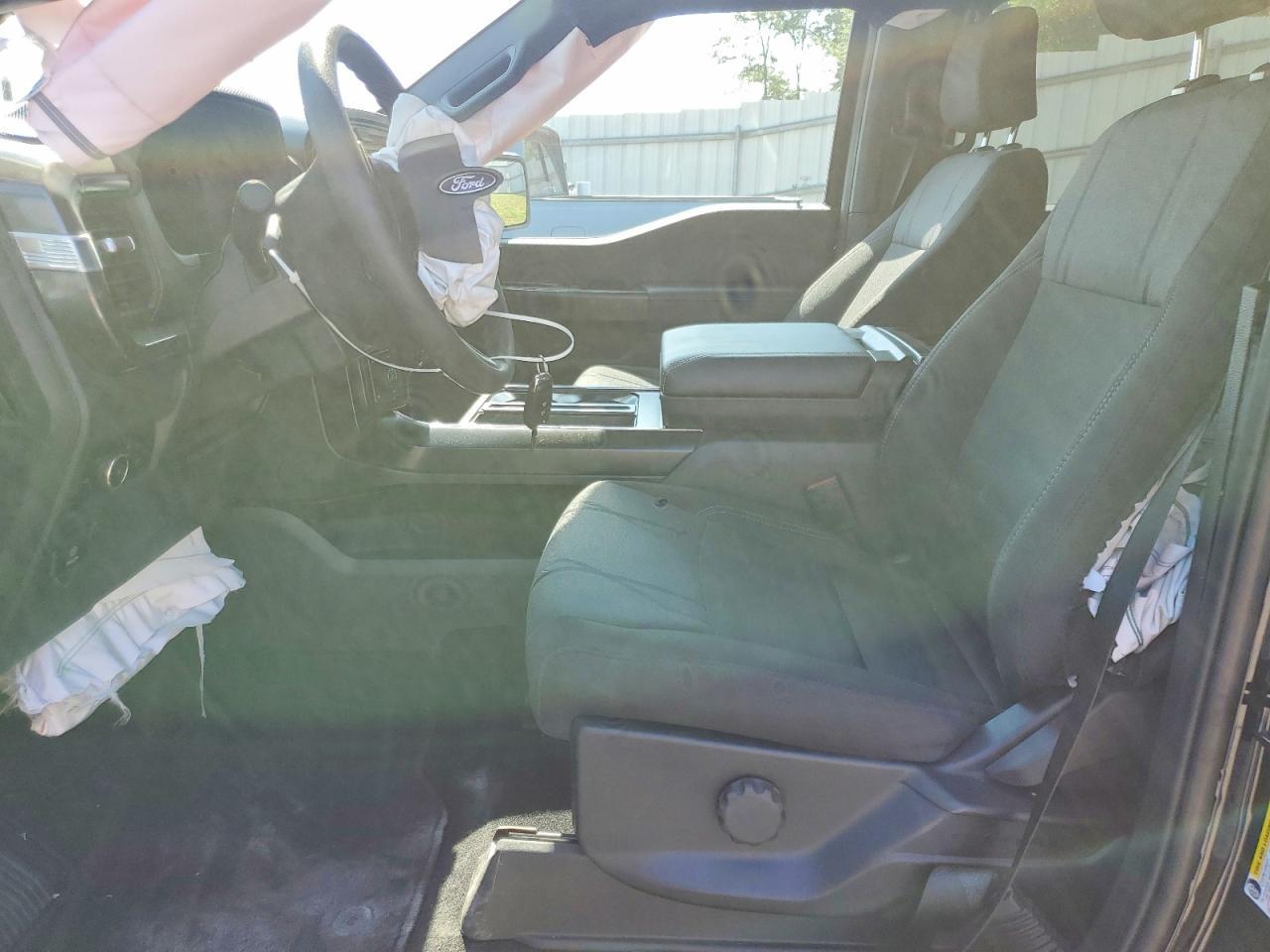 2026 Ford F150 - Фото 7