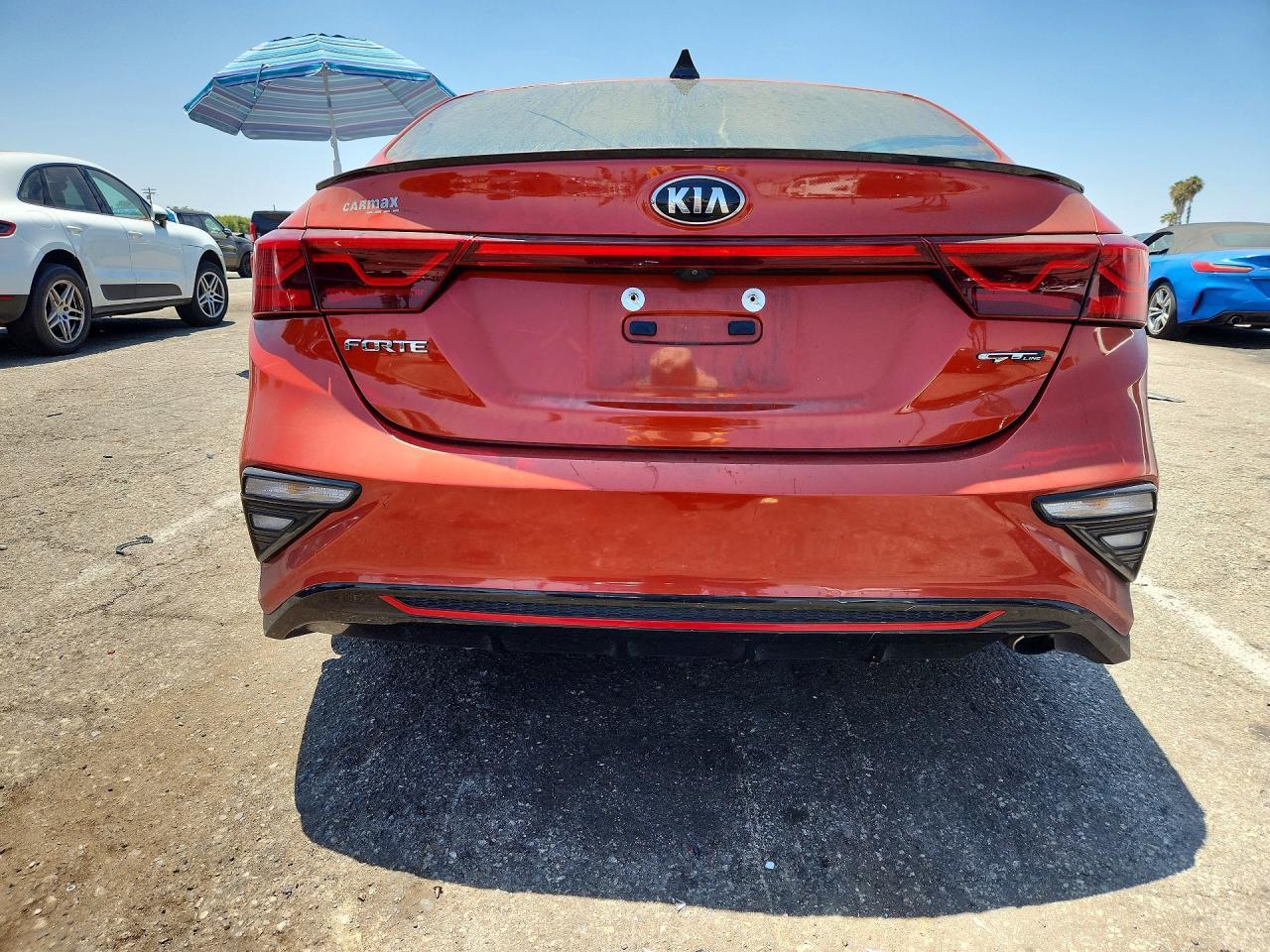 2020 Kia Forte Gt Line - Фото 6
