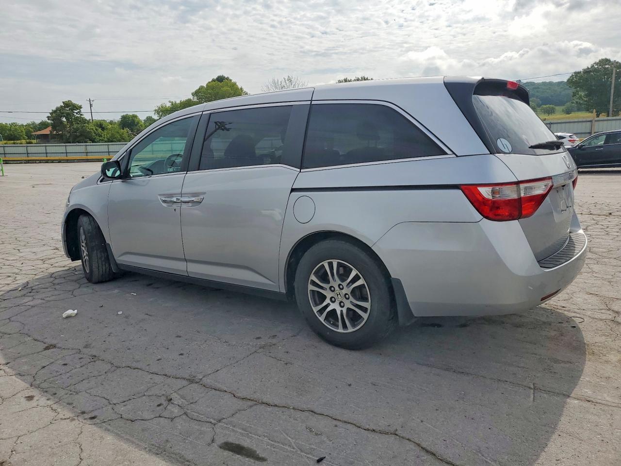 2011 Honda Odyssey Exl - Фото 2