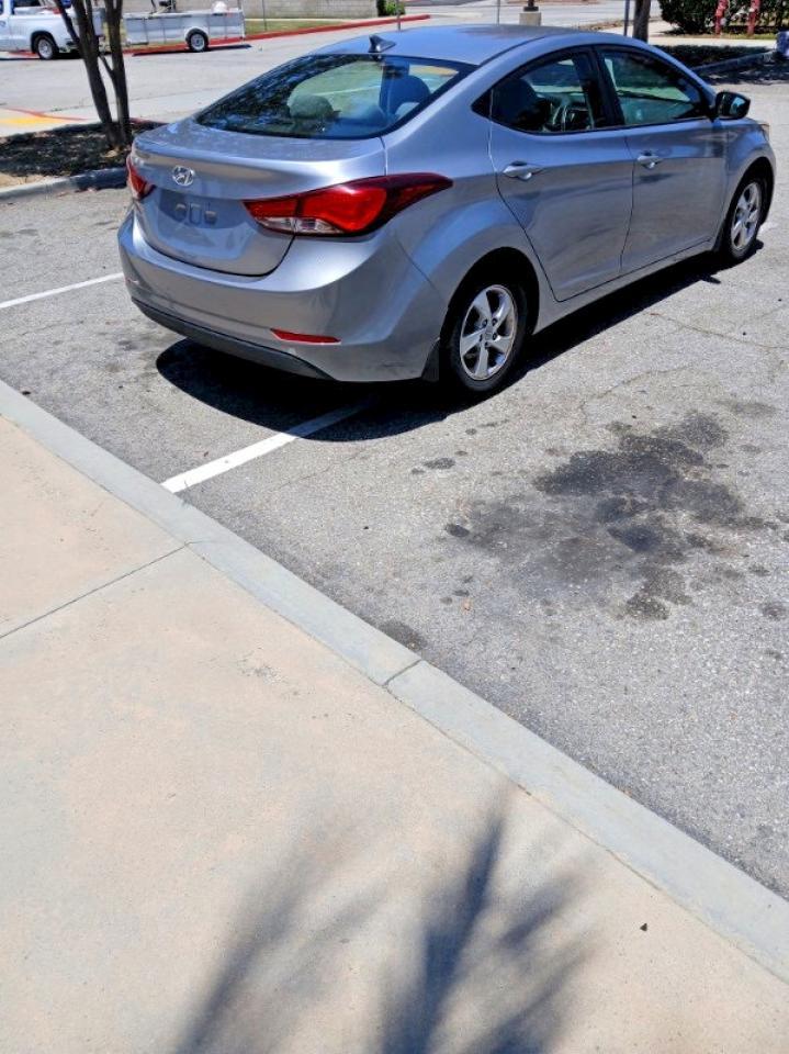 2015 Hyundai Elantra Se - Фото 4