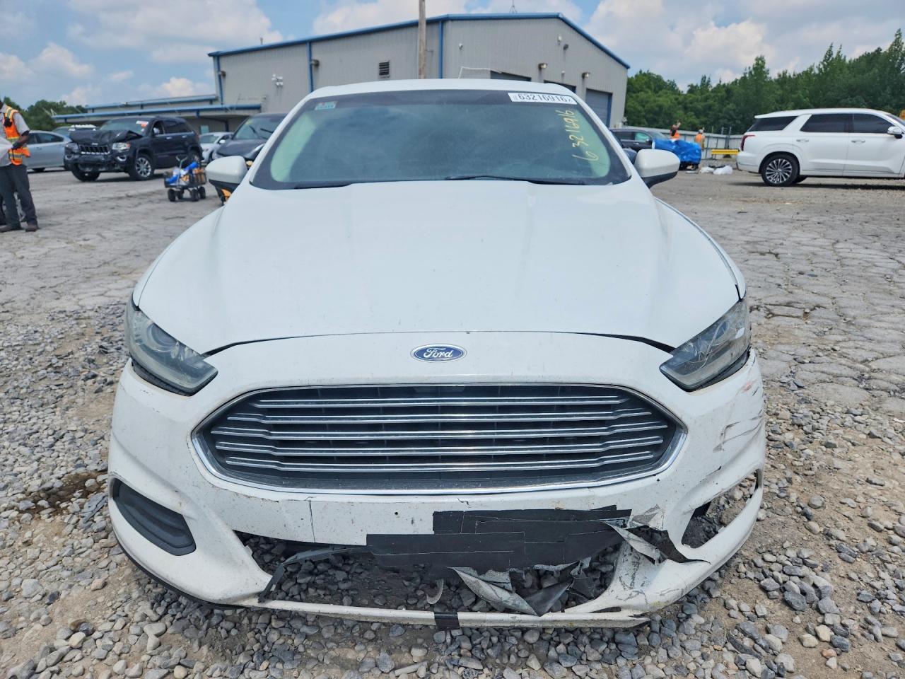 2016 Ford Fusion S - Image 5