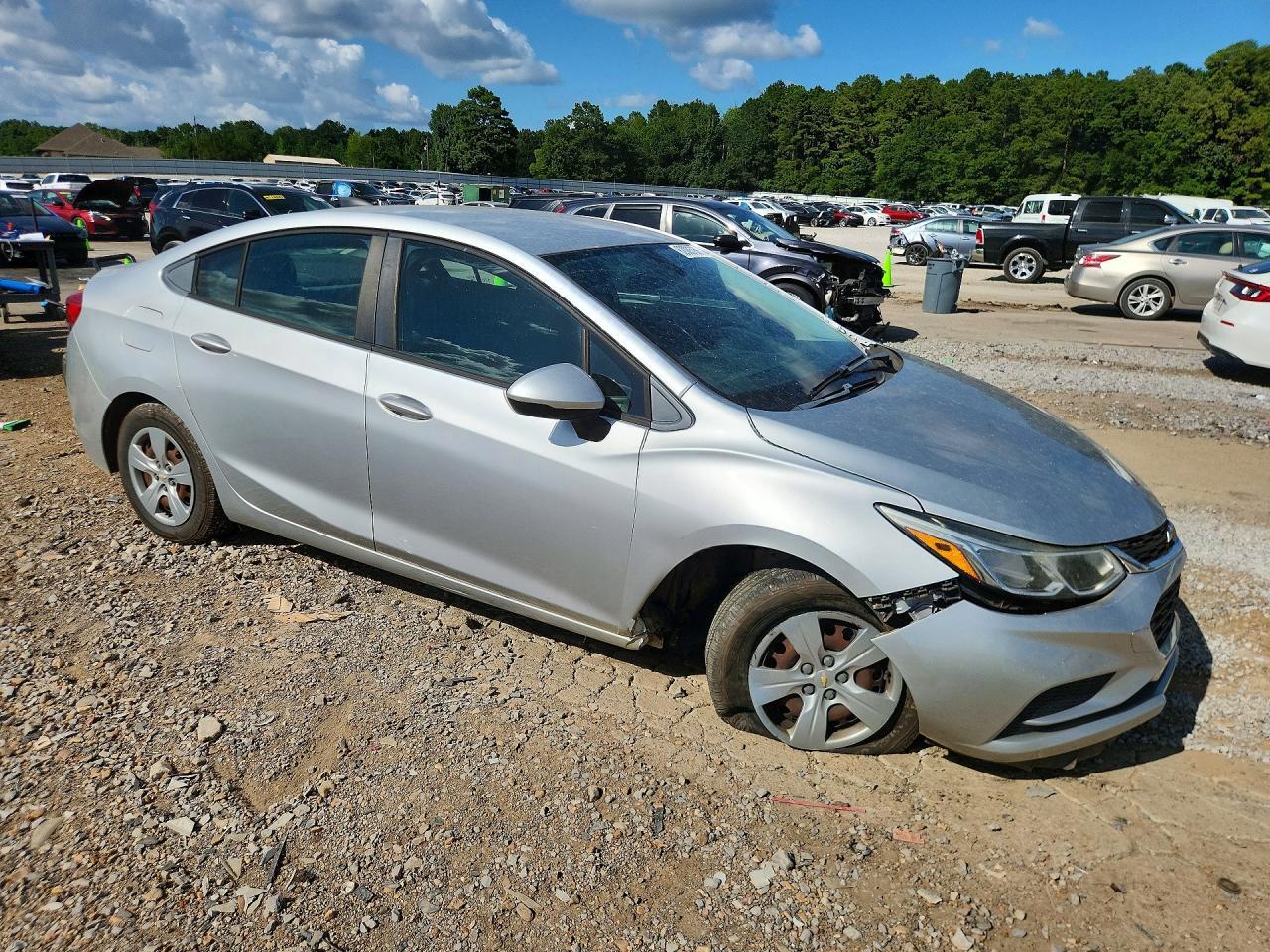 2018 Chevrolet Cruze Ls - Фото 4