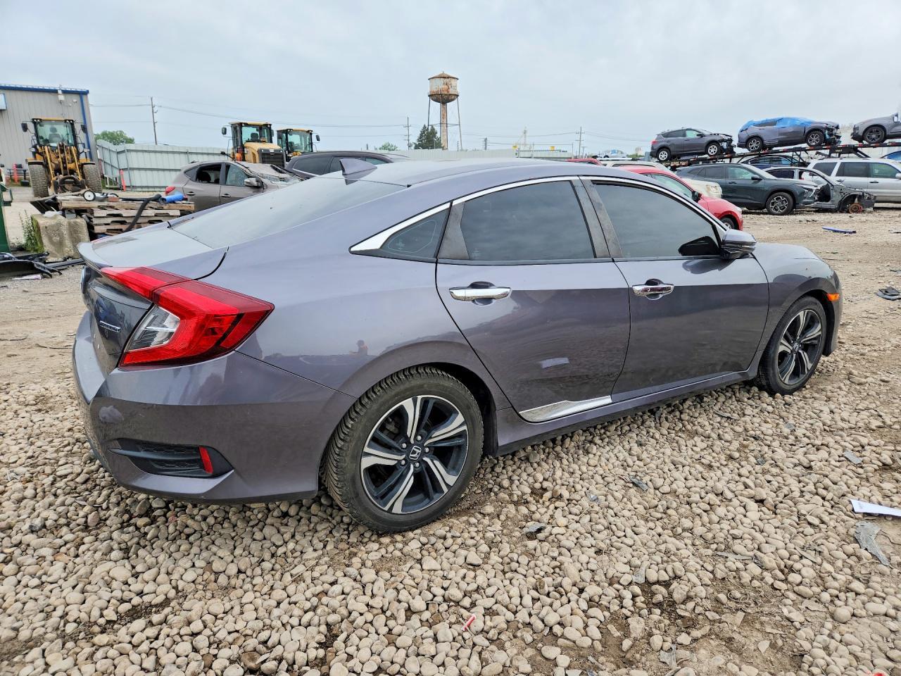 2018 Honda Civic Touring - Фото 3