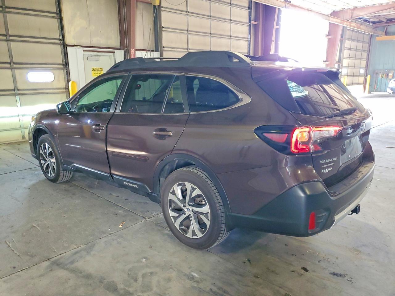 2021 Subaru Outback Limited - Фото 2