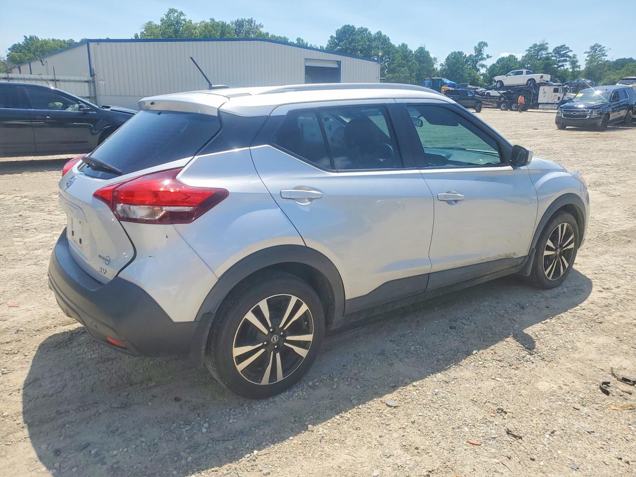 2018 Nissan Kicks Sv - Image 3