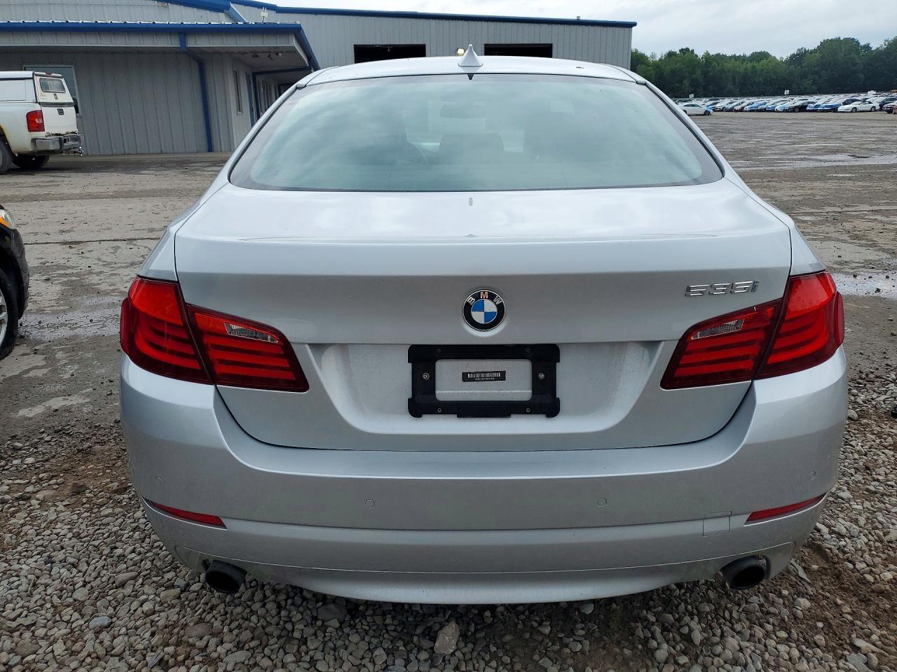 2012 BMW 535 Xi - Image 6