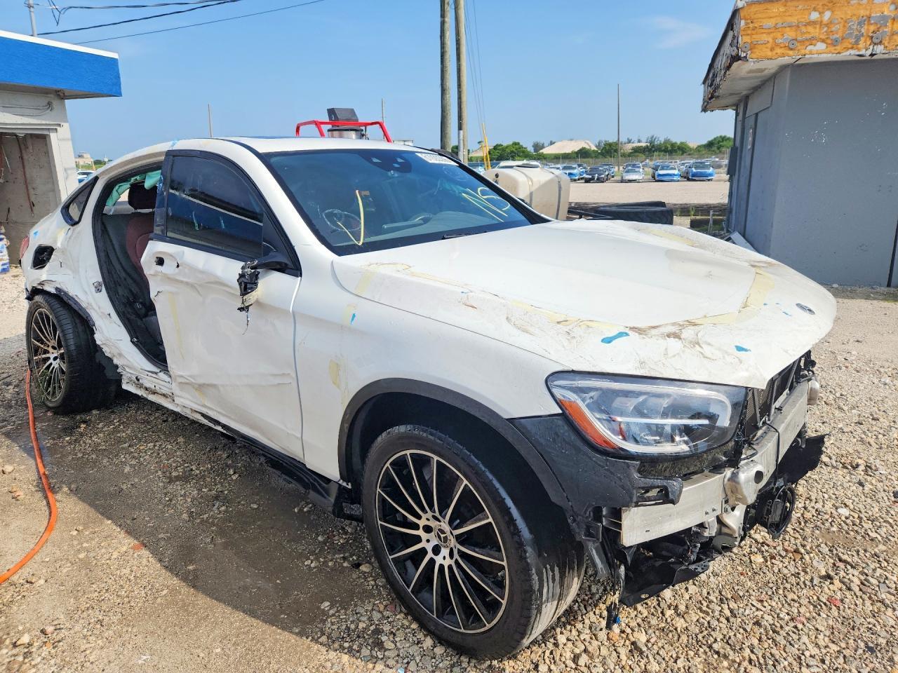 2023 Mercedes-Benz Glc Coupe 300 4Matic - Фото 4