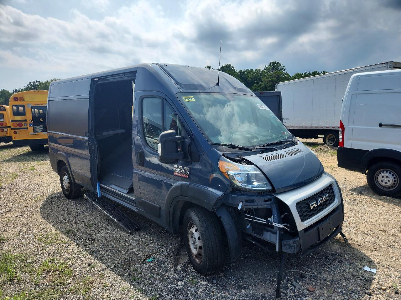 2019 Ram Promaster 2500 Delivery Van - Фото 4