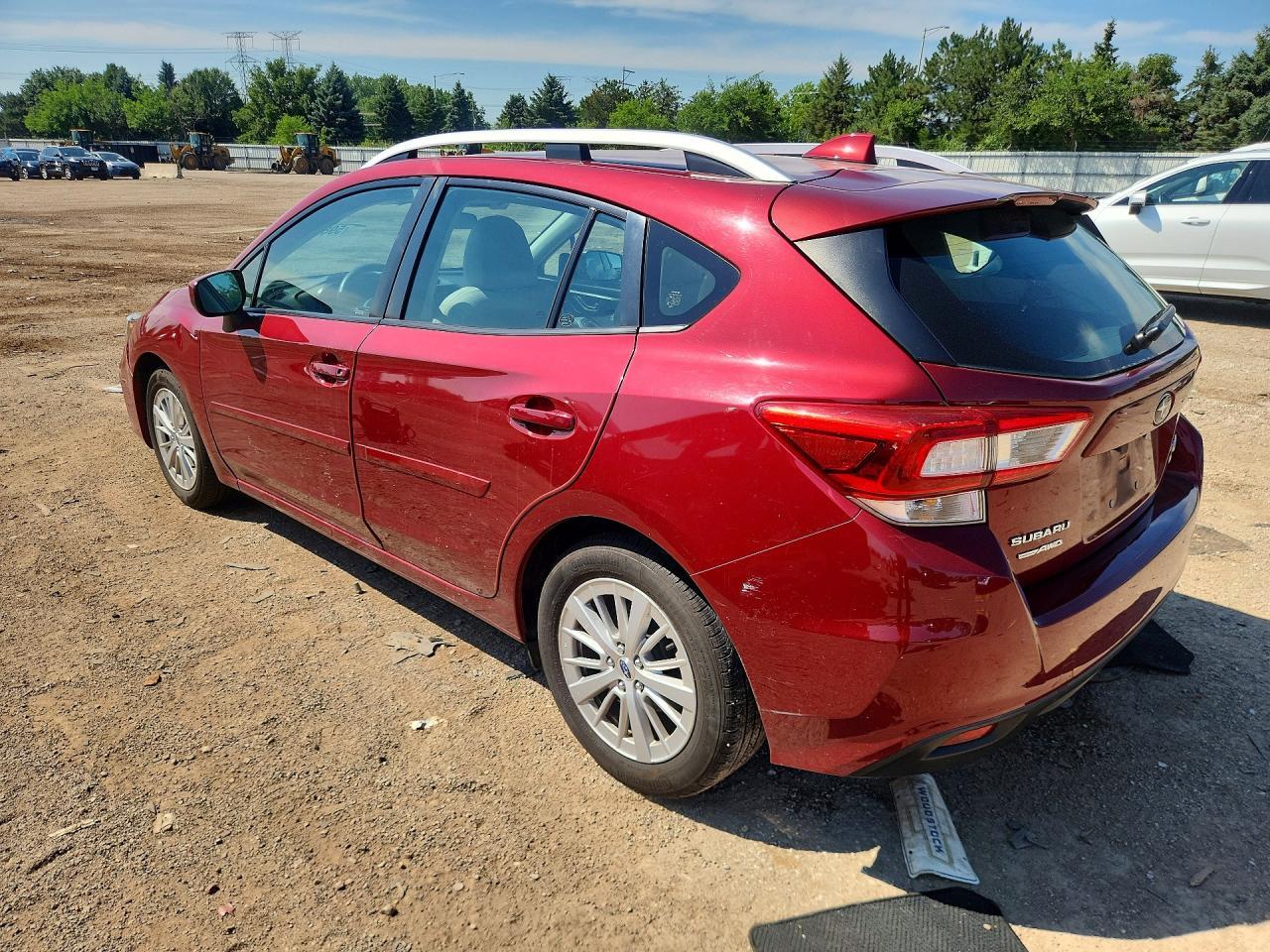 2017 Subaru Impreza Premium Plus - Фото 2