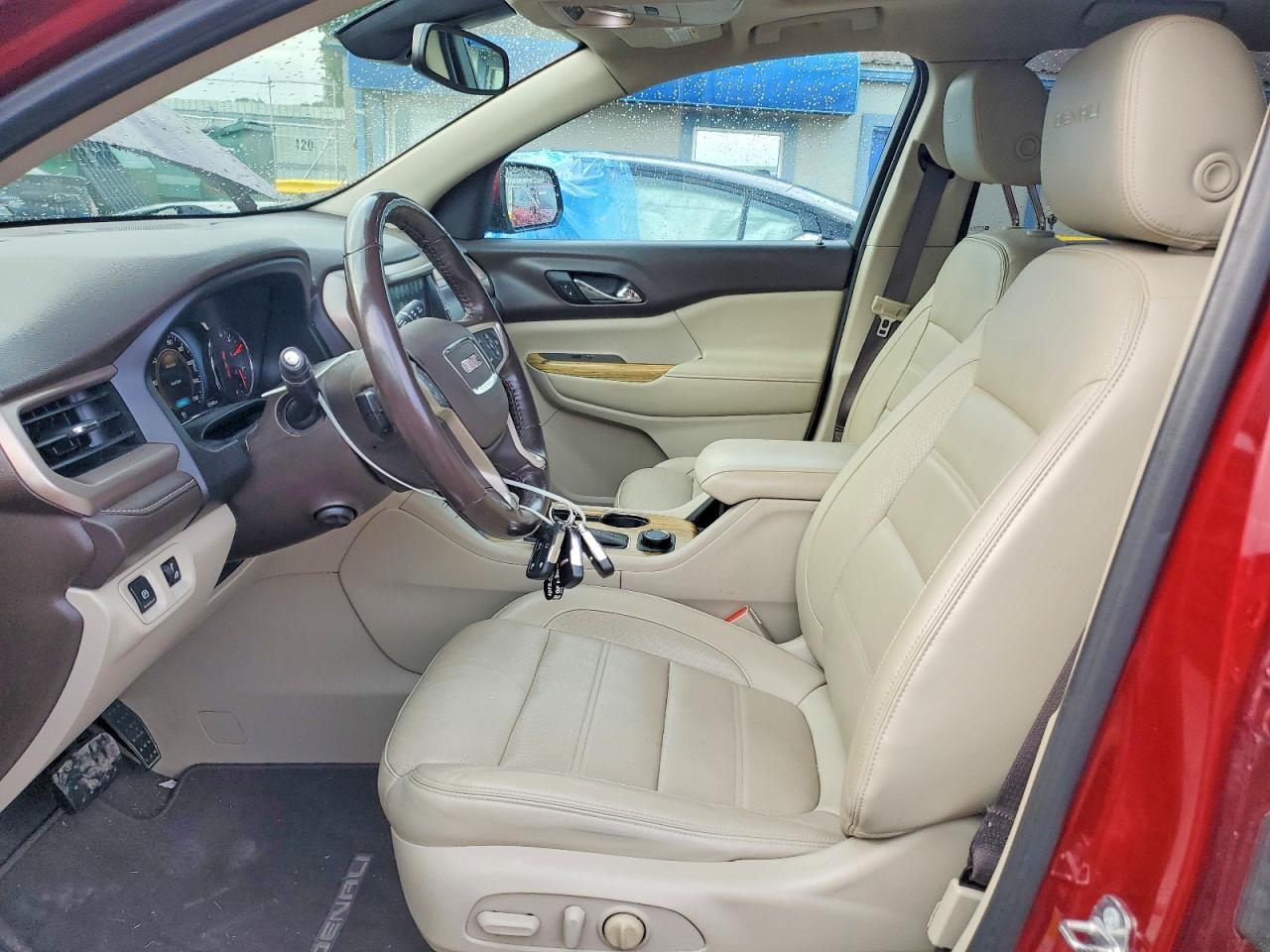 2018 GMC Acadia Denali - Image 7