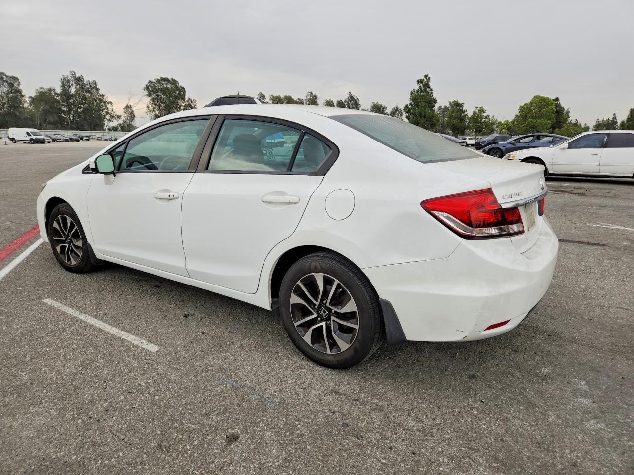 2014 Honda Civic Ex - Image 2