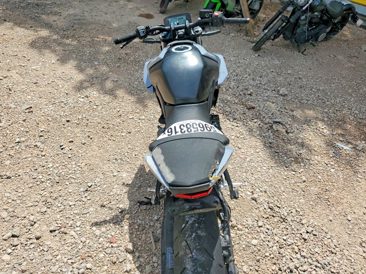 2024 Suzuki Gsx800 R - Image 6