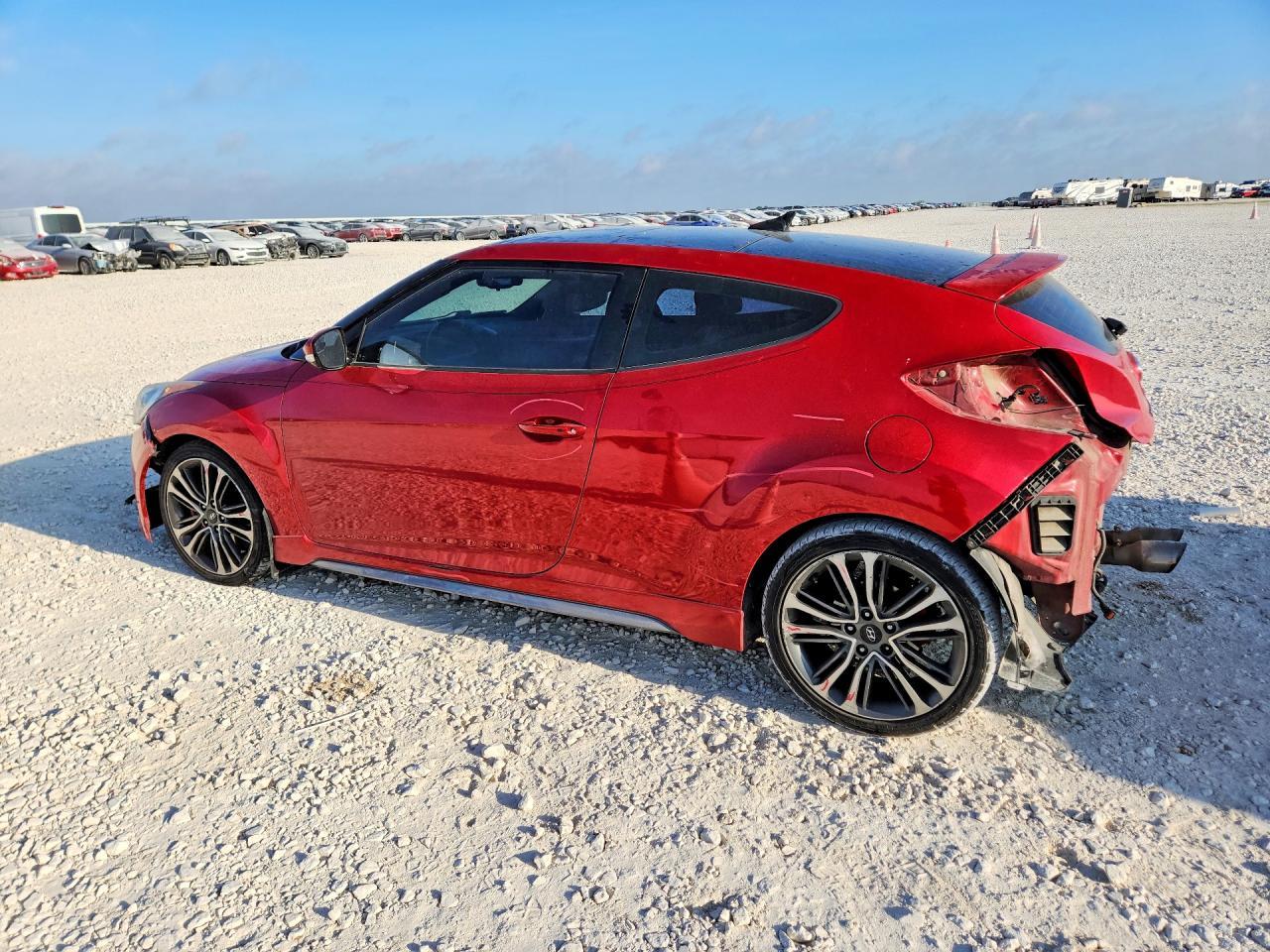 2016 Hyundai Veloster Turbo - Фото 2