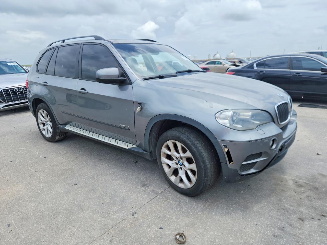 2012 BMW X5 xDrive35I - Фото 4