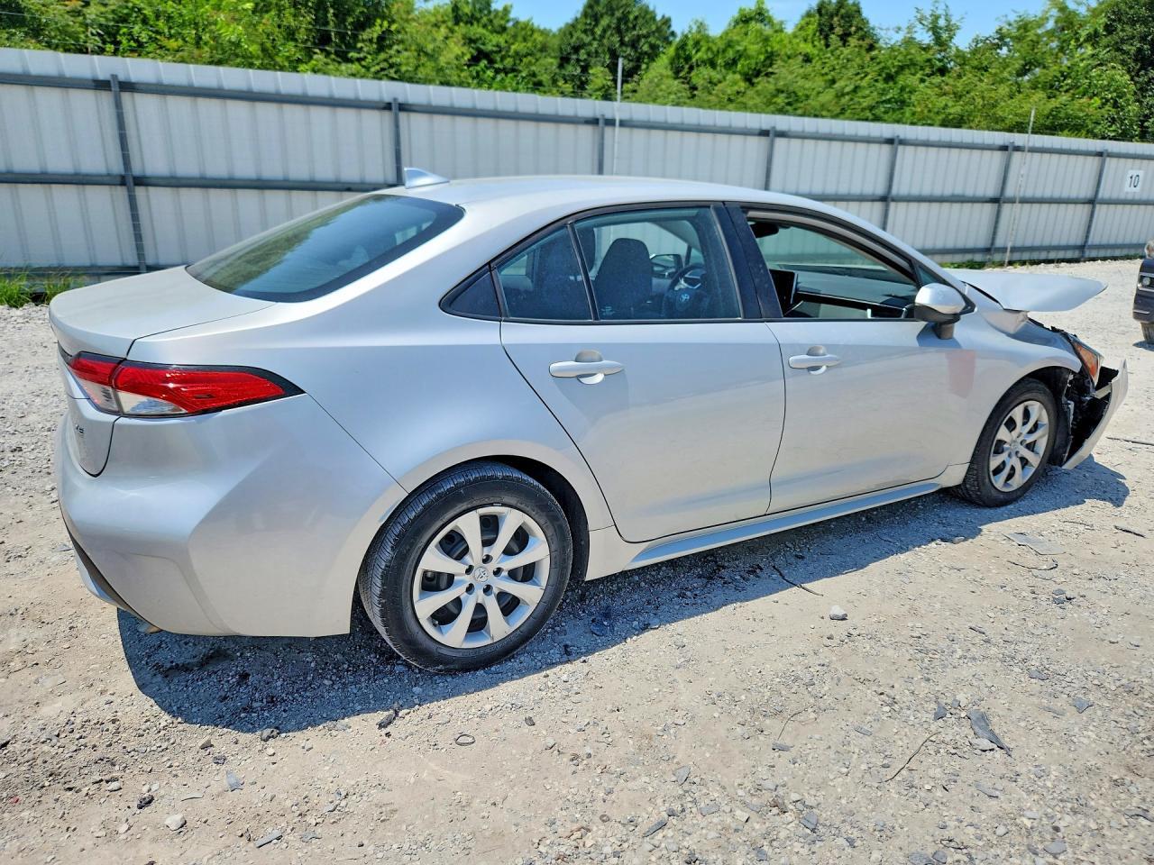2021 Toyota Coroalla - Фото 3