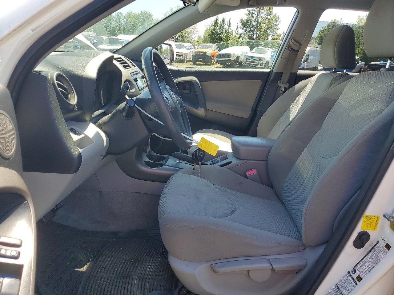 2012 Toyota Rav4 Base - Image 7