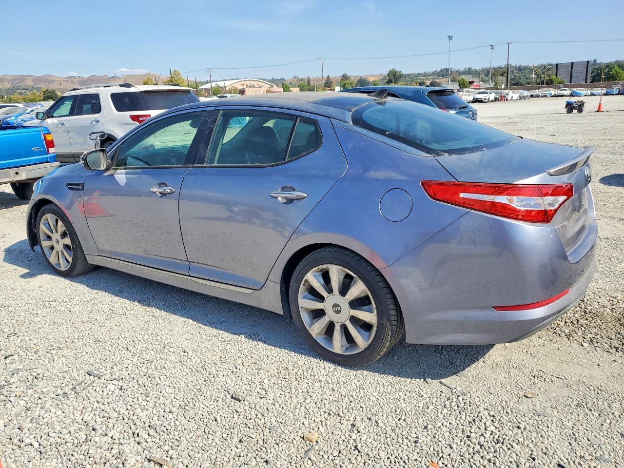 2012 Kia Optima Hybrid Lx - Image 2