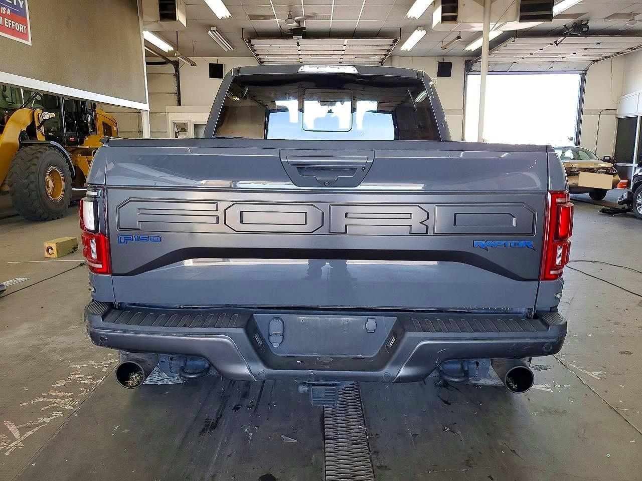 2018 Ford F150 Raptor - Фото 6