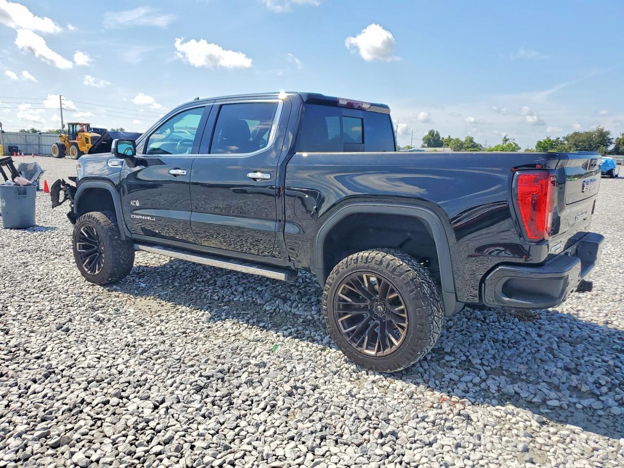 2023 GMC Sierra K1500 Denali - Фото 2