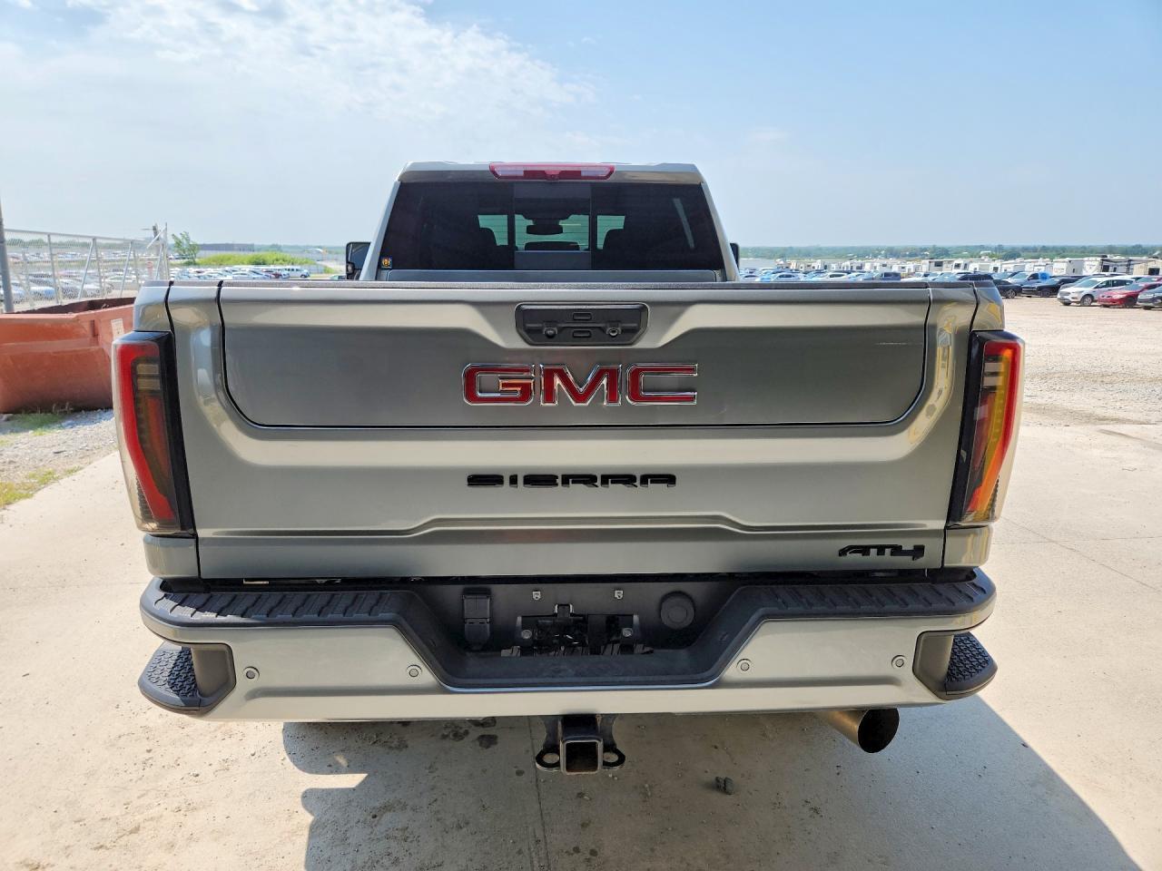 2024 GMC Sierra K2500 At4 - Image 6