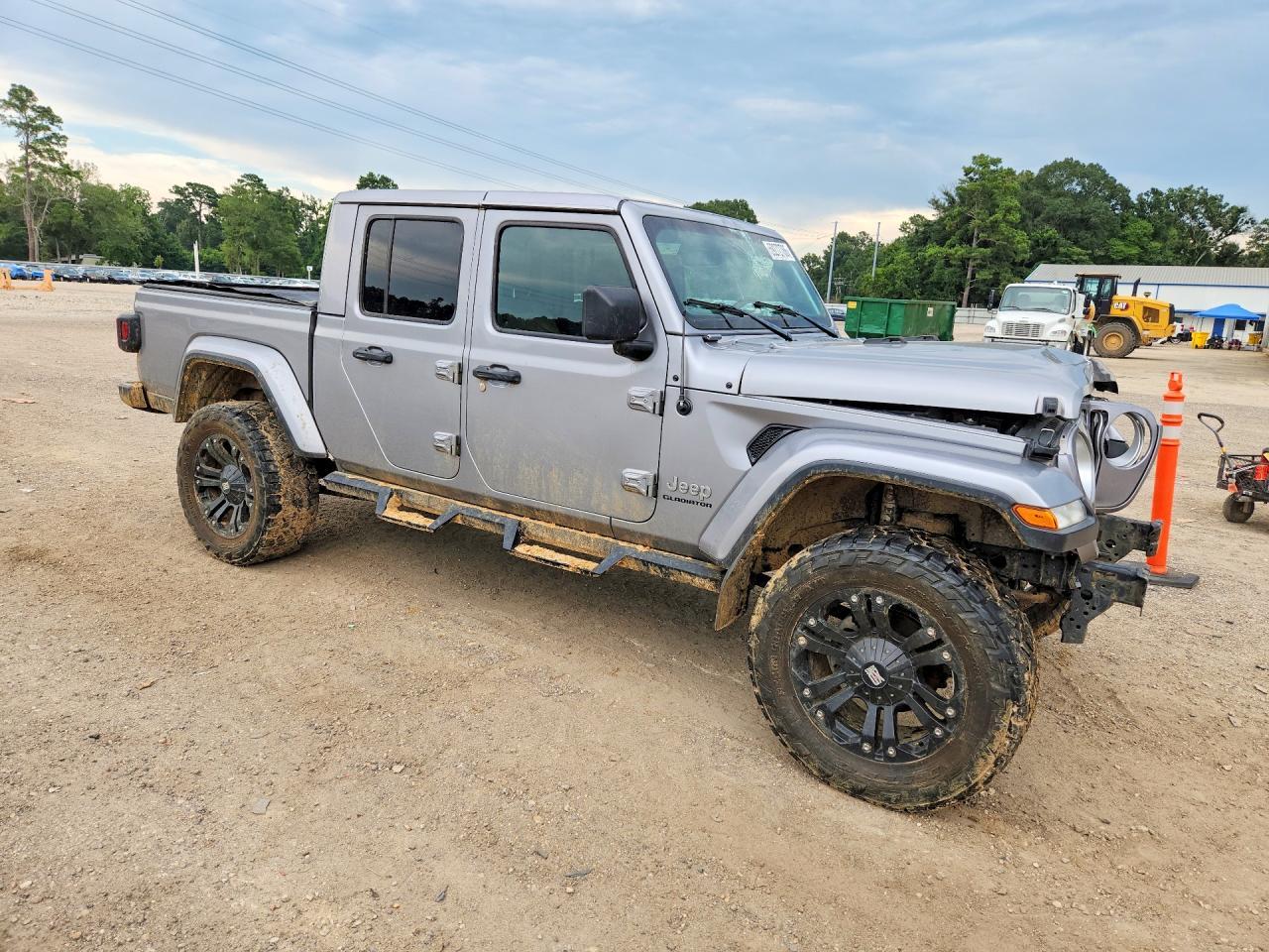 2020 Jeep Gladiator Overland - Фото 4