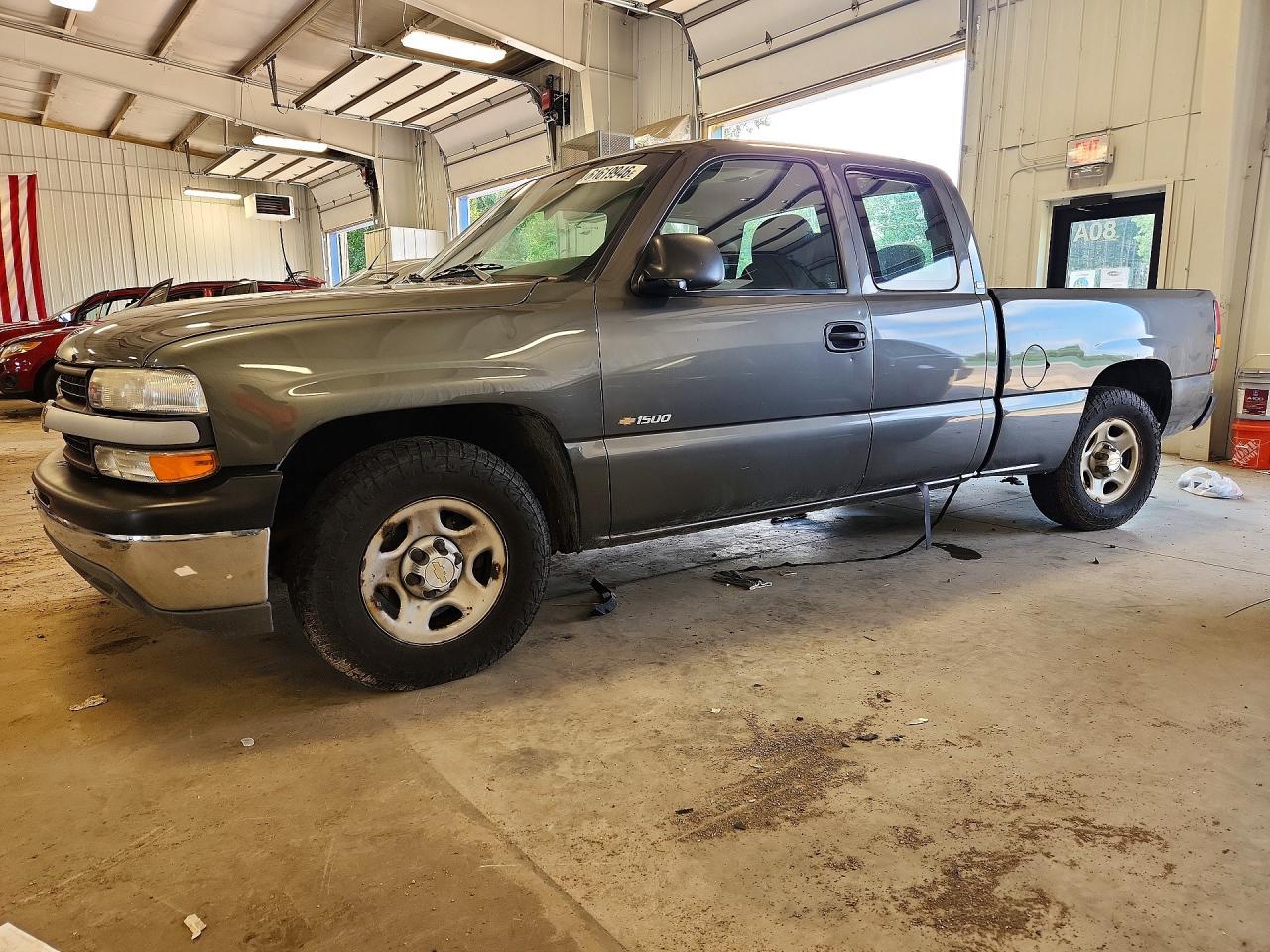 2002 Chevrolet Silverado C1500