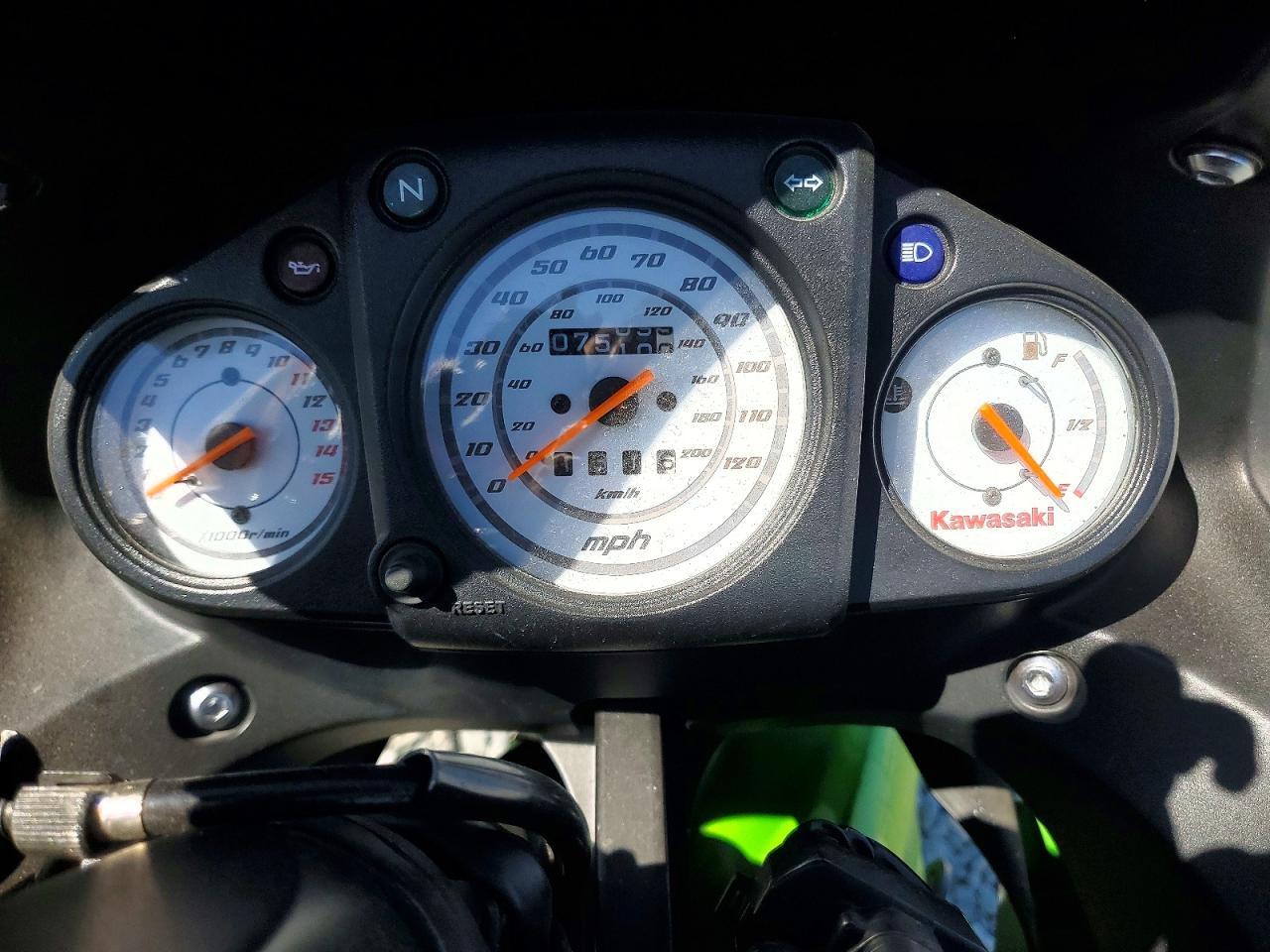 2012 Kawasaki Ex250 J - Фото 7
