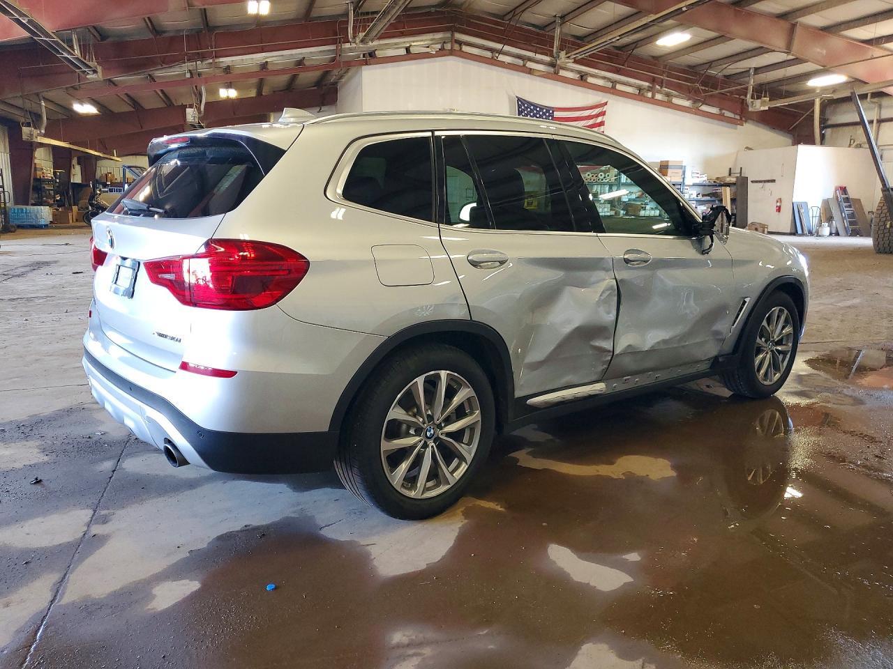 2018 BMW X3 xDrive30I - Фото 3