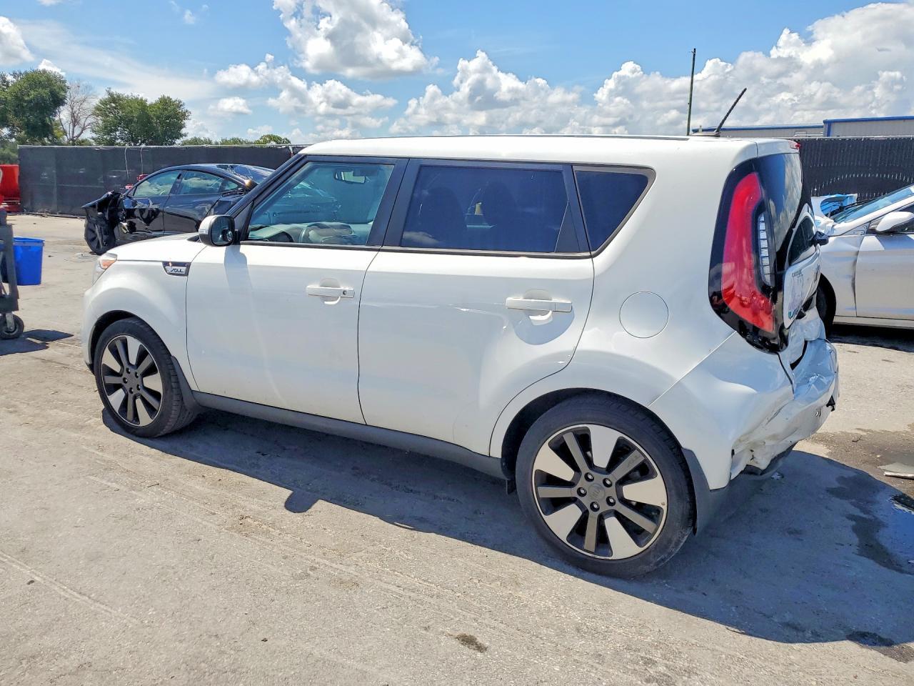 2014 Kia Soul ! - Фото 2