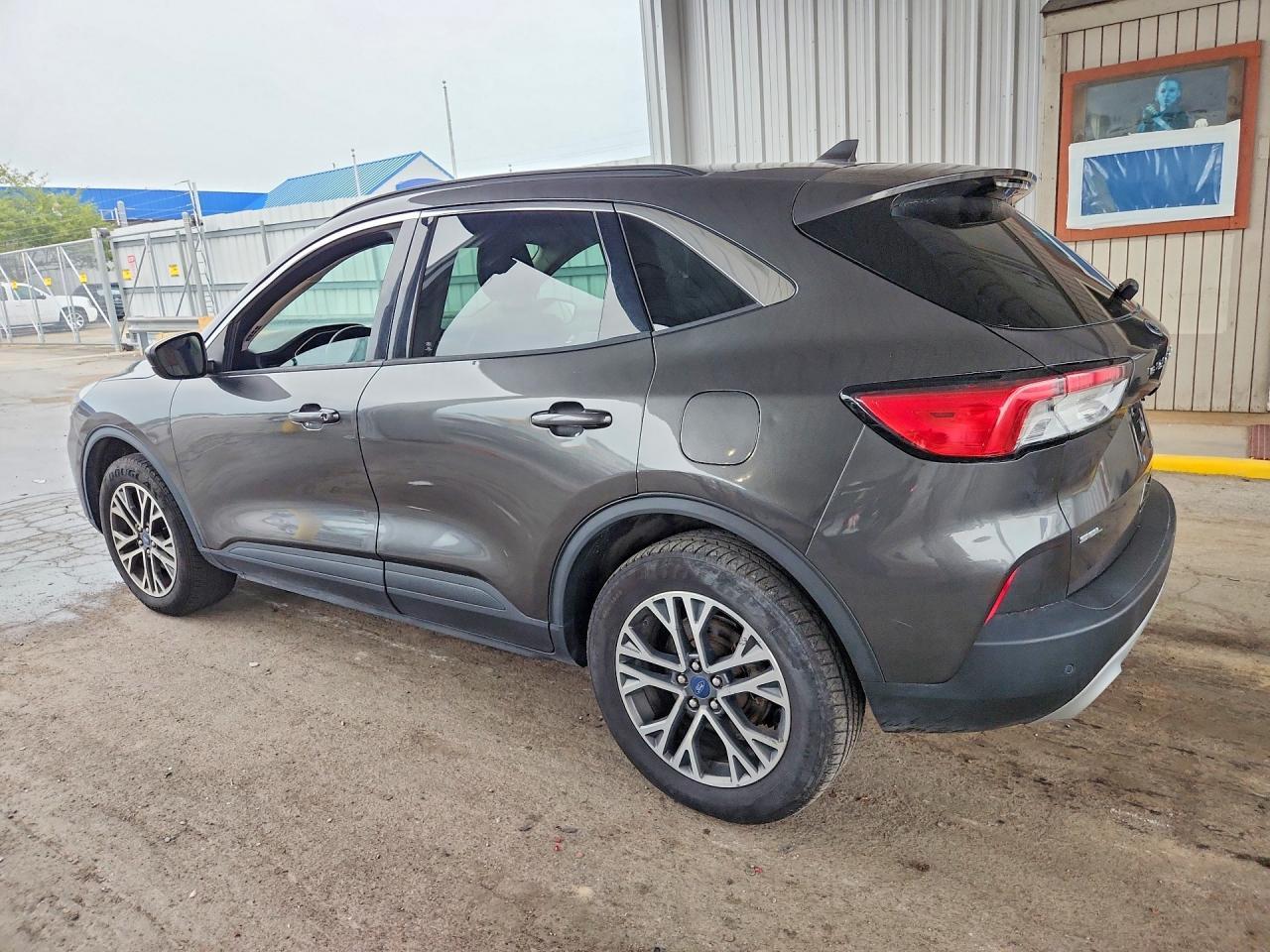 2020 Ford Escape Sel - Image 2