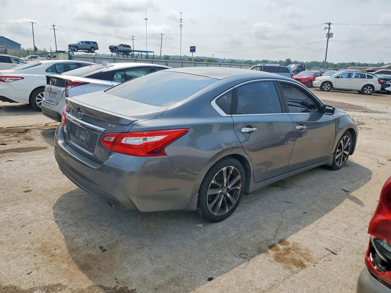 2016 Nissan Altima 2.5 Sr - Фото 3