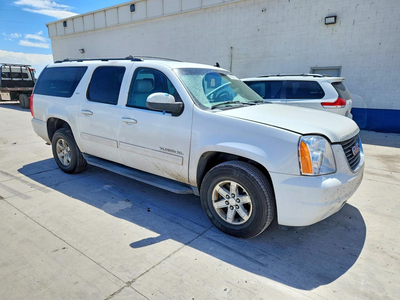 2012 GMC Yukon Xl K1500 Slt - Image 4