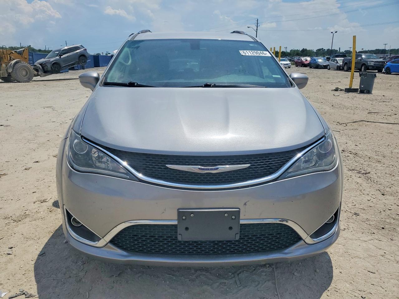 2020 Chrysler Pacifica Touring L - Фото 5