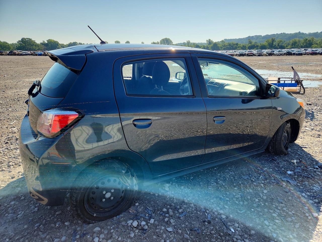 2024 Mitsubishi Mirage - Фото 3