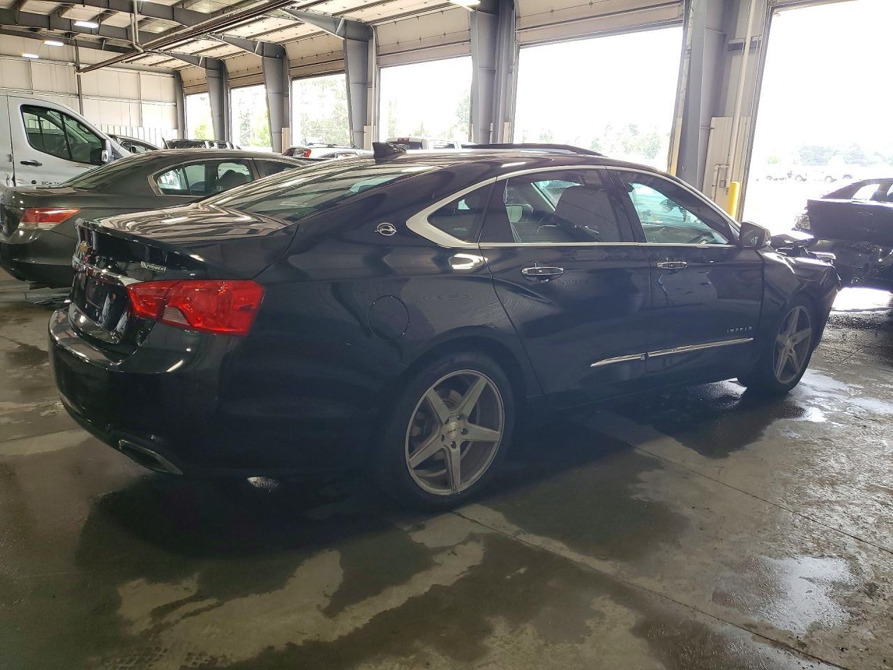 2017 Chevrolet Impala Premier - Фото 3