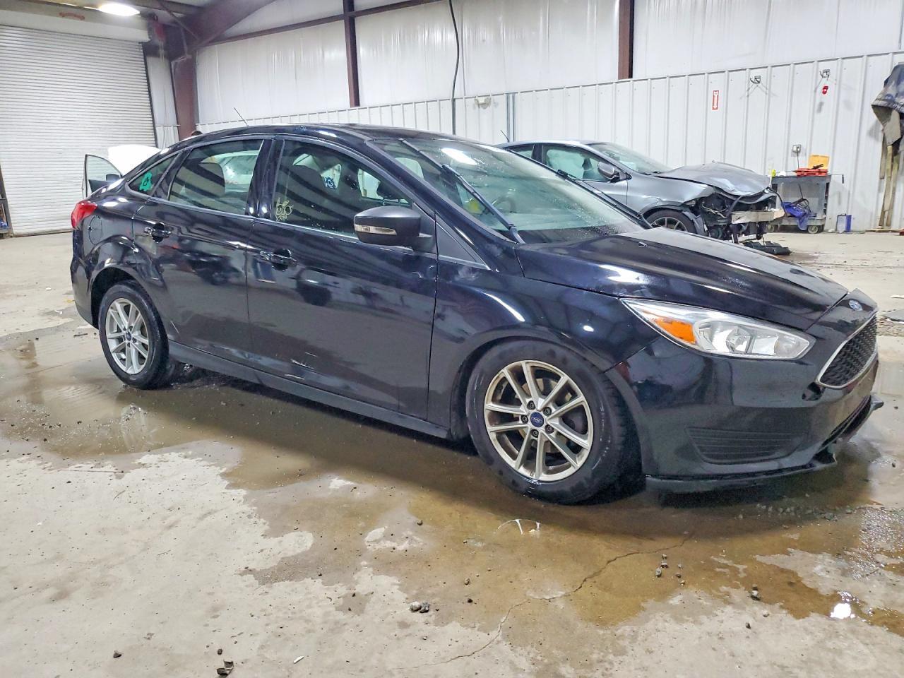 2016 Ford Focus Se - Фото 4