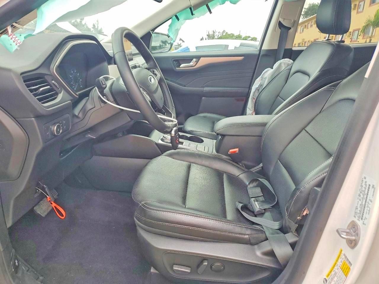 2022 Ford Escape Sel - Image 7