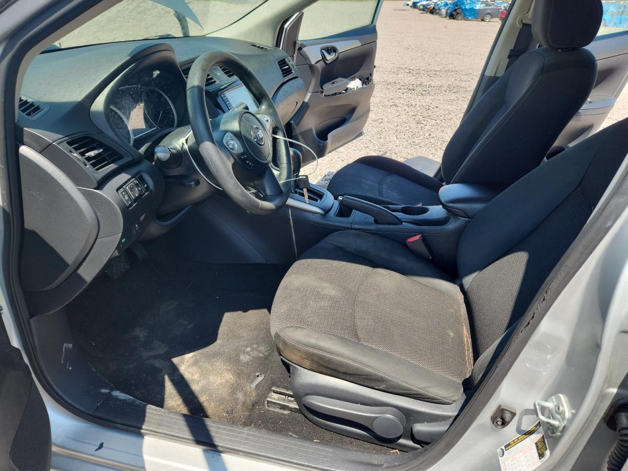 2019 Nissan Sentra S - Фото 7
