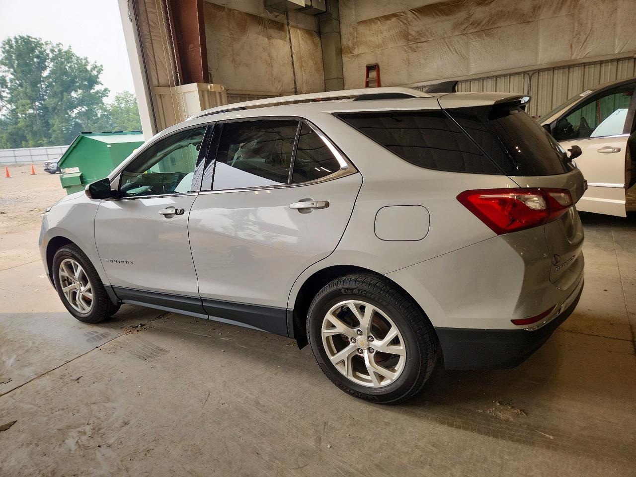 2018 Chevrolet Equinox Lt - Фото 2