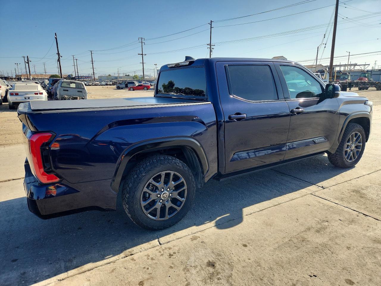 2023 Toyota Tundra Platinum - Фото 3