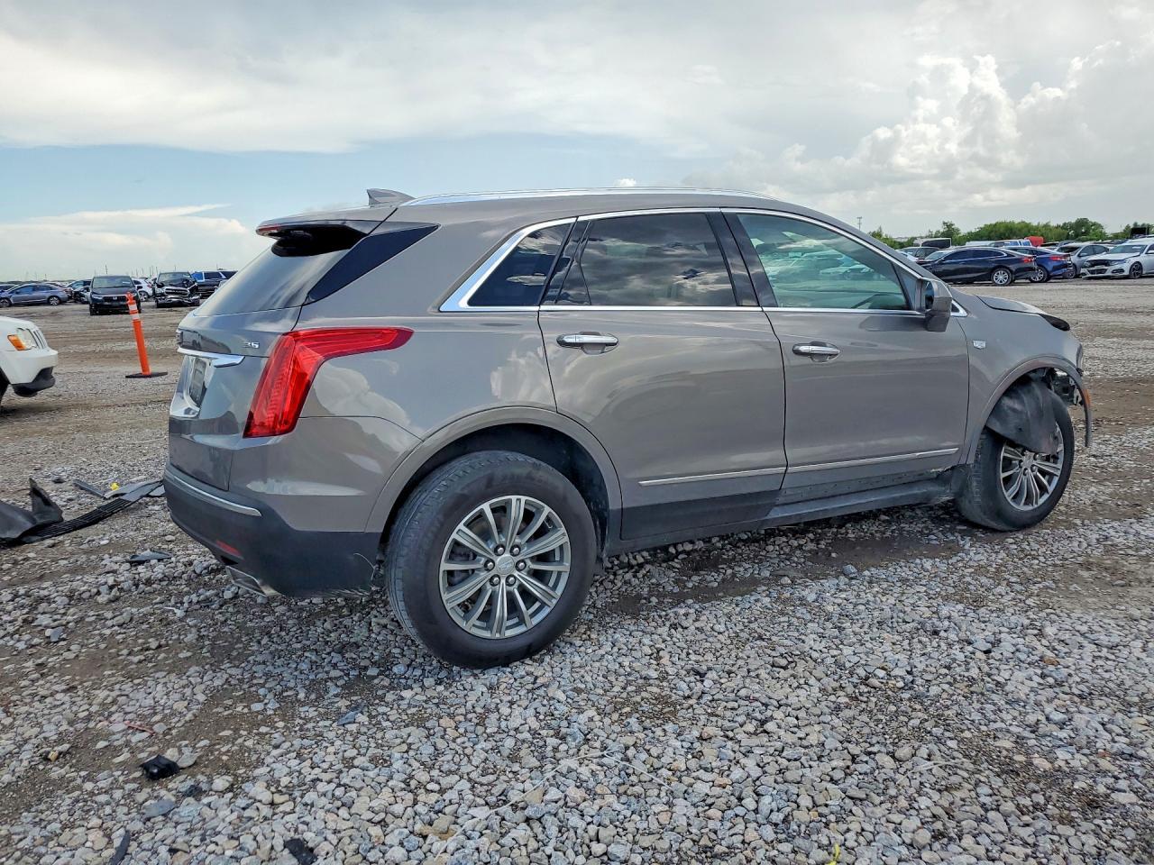 2019 Cadillac Xt5 Luxury - Фото 3