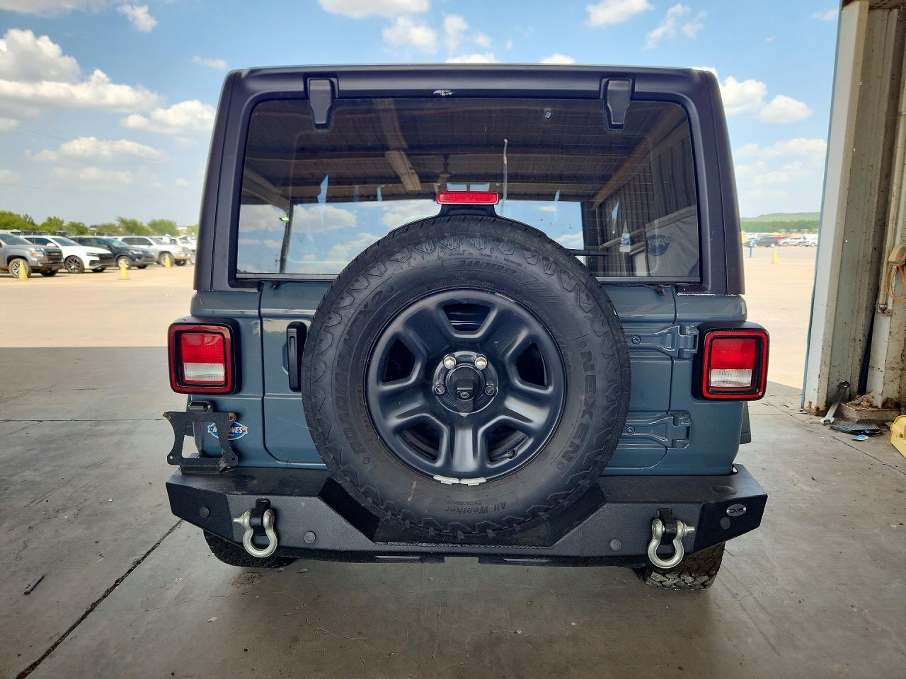 2025 Jeep Wrangler Sport - Фото 6