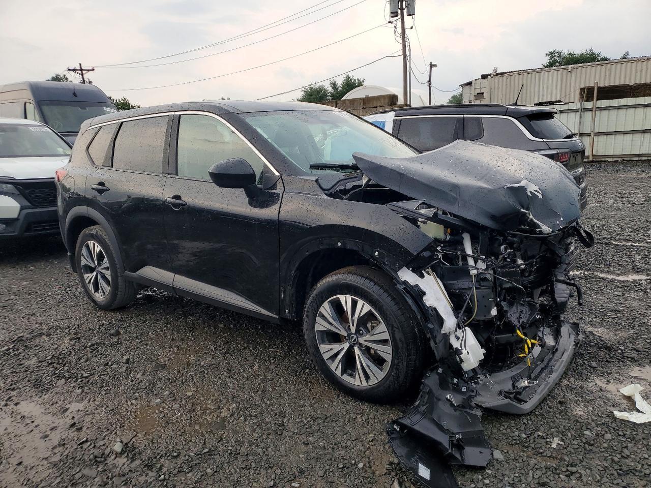2023 Nissan Rogue Sv - Image 4