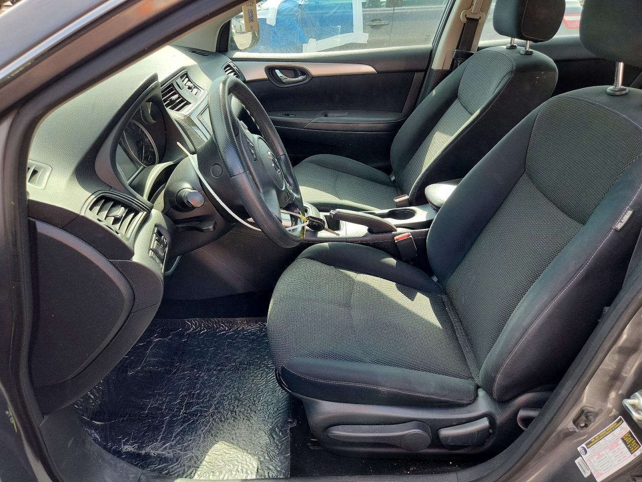 2019 Nissan Sentra S - Image 7