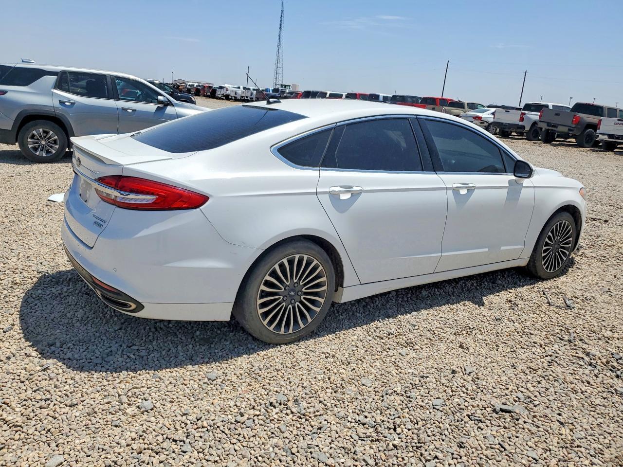2018 Ford Fusion Titanium/Platinum - Фото 3