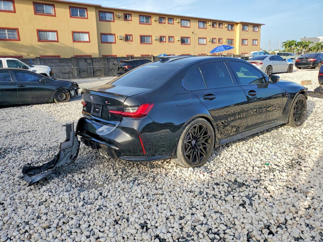 2023 BMW M3 Competition - Фото 3