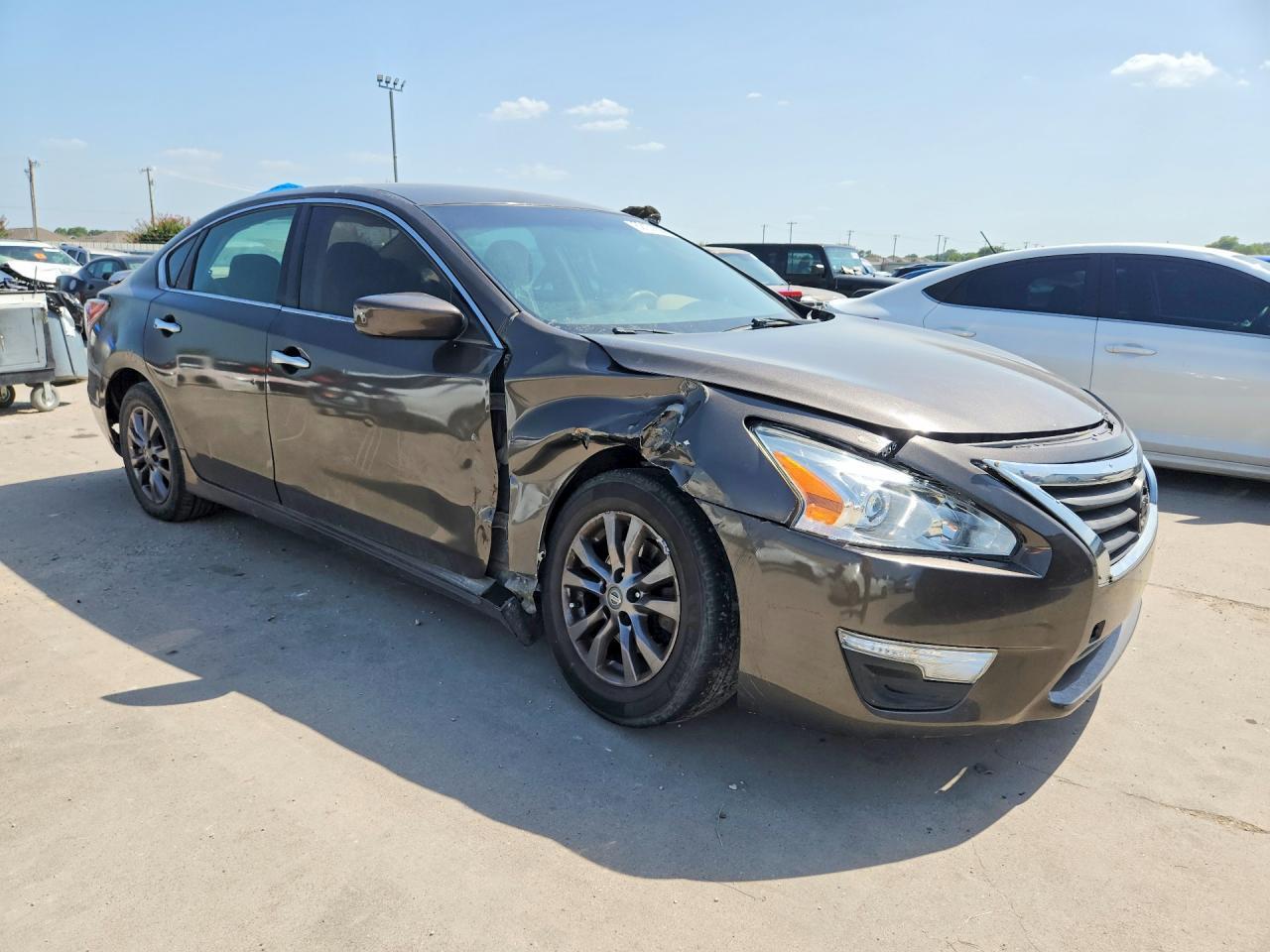2015 Nissan Altima 2.5 S - Фото 4