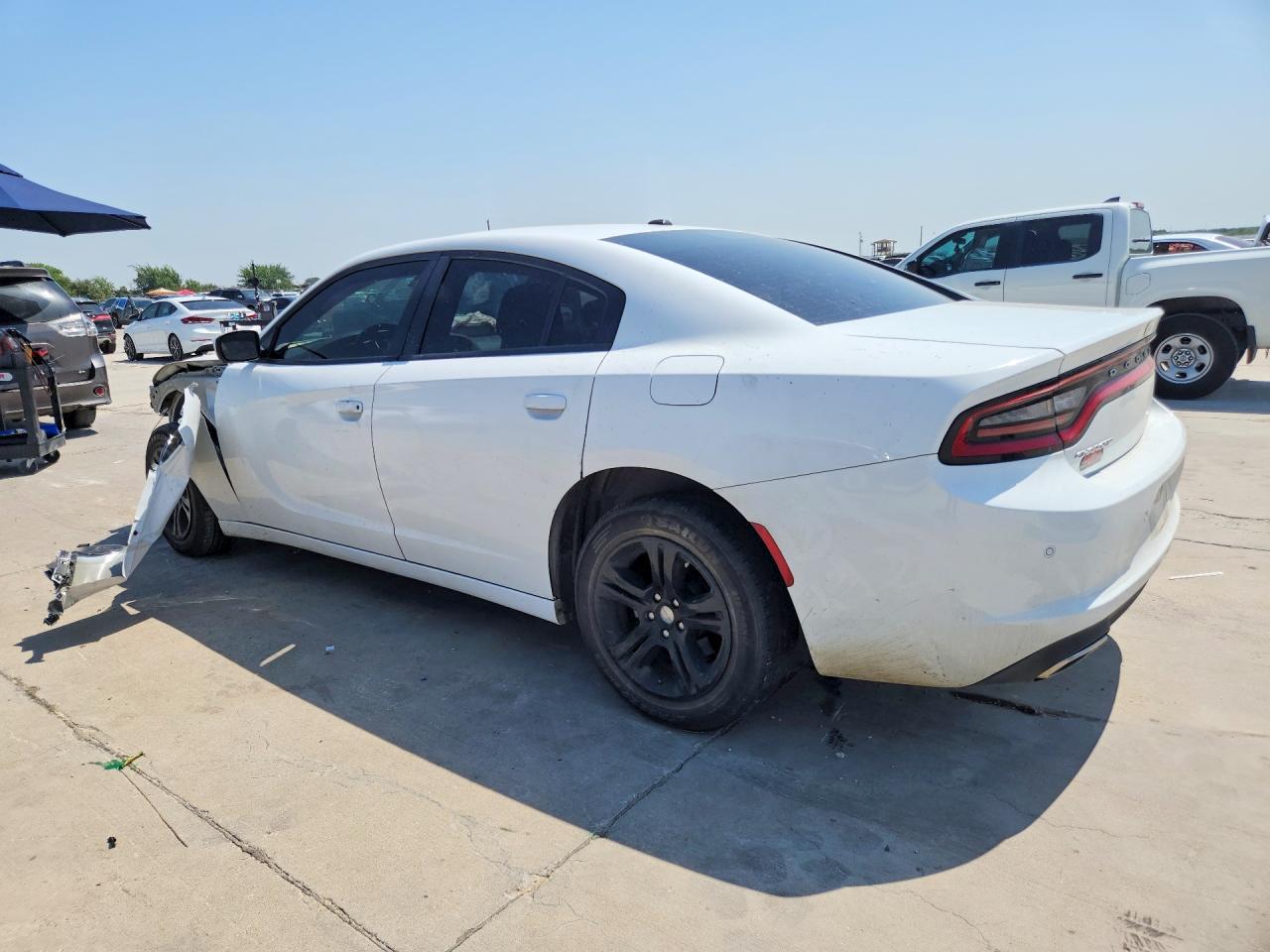 2022 Dodge Charger Sxt - Фото 2